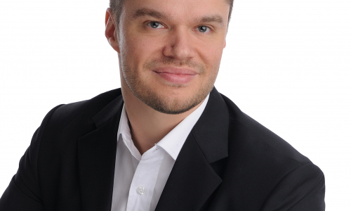 Dr. Martin Fink - Fachzahnarzt für Kieferorthopädie in Fürth